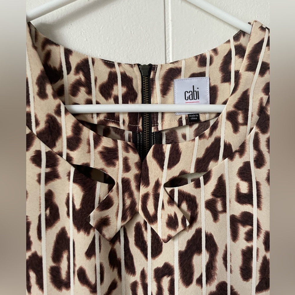 Cabi Leopard / Cheetah Print Blouse Top - Picture 6 of 11